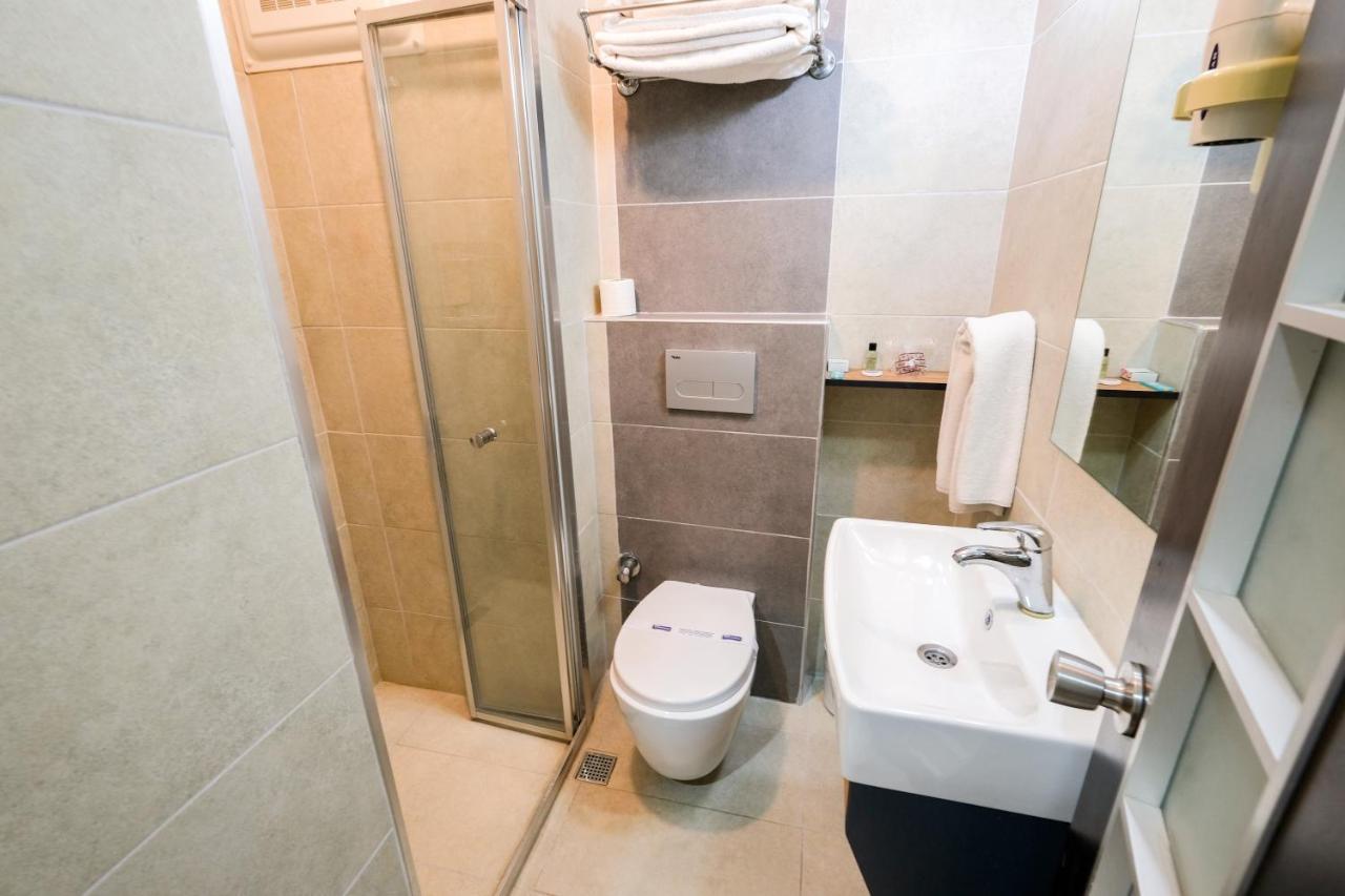 Wien Star Hotel, Adults Only Hotel 3*