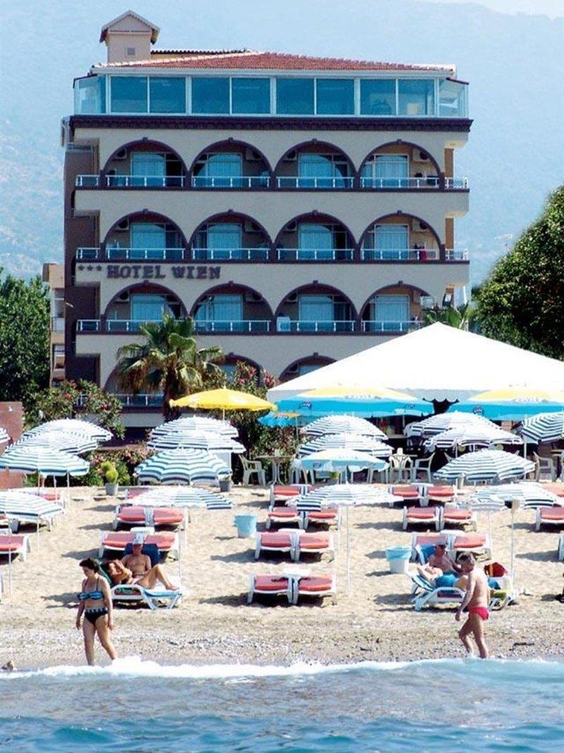 Wien Star Hotel, Adults Only